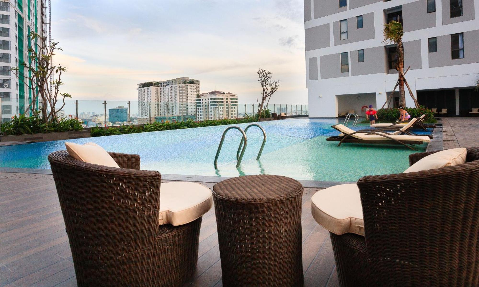 Cbd Rivergate- Infinity Pool Signature مدينة هوشي منه المظهر الخارجي الصورة
